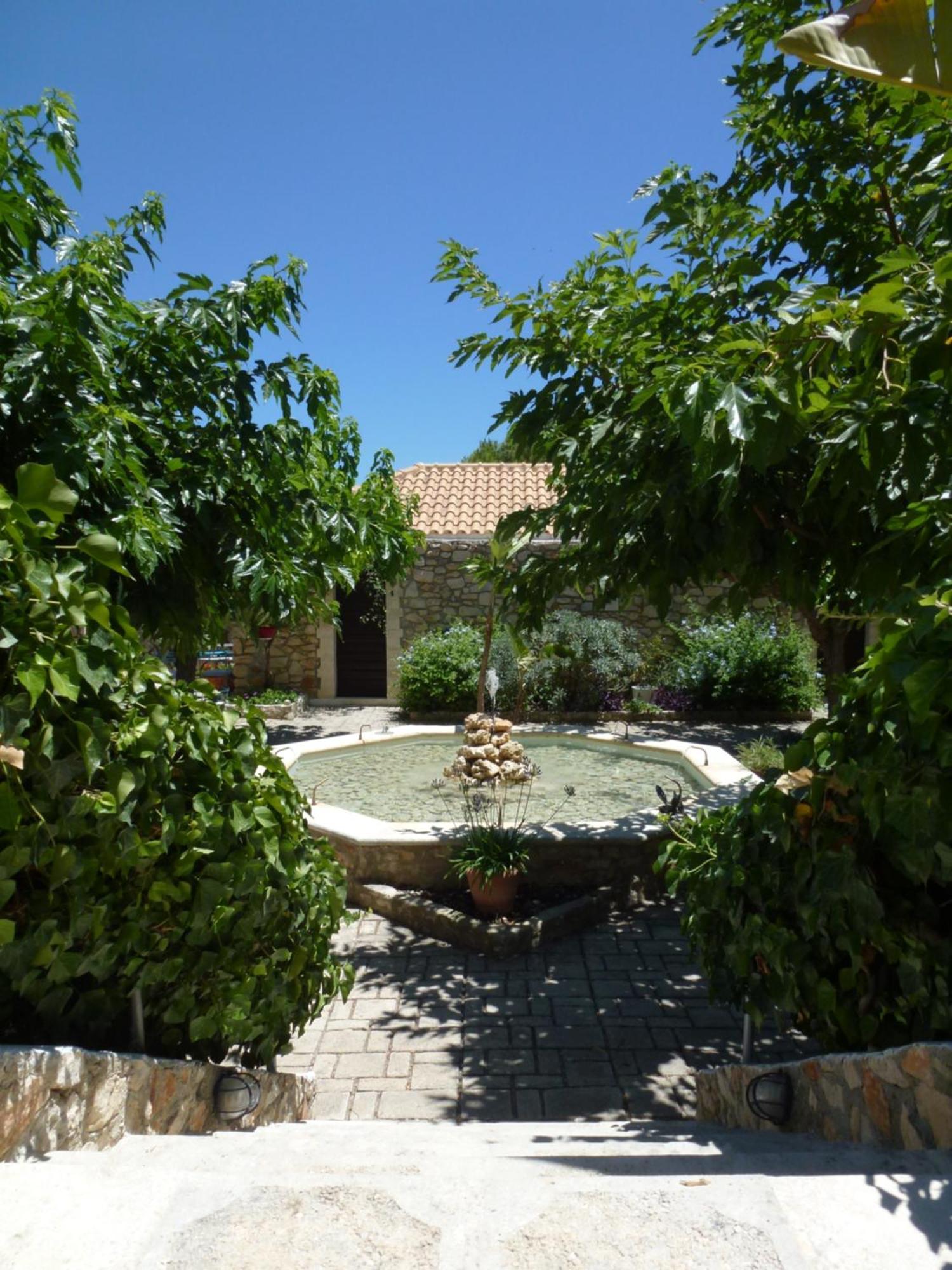 Tsivouli Accommodation Lithakia  Extérieur photo
