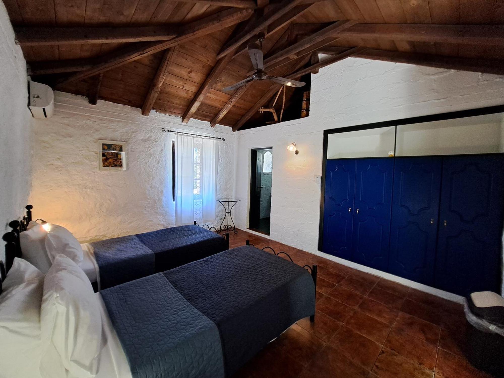 Tsivouli Accommodation Lithakia  Extérieur photo