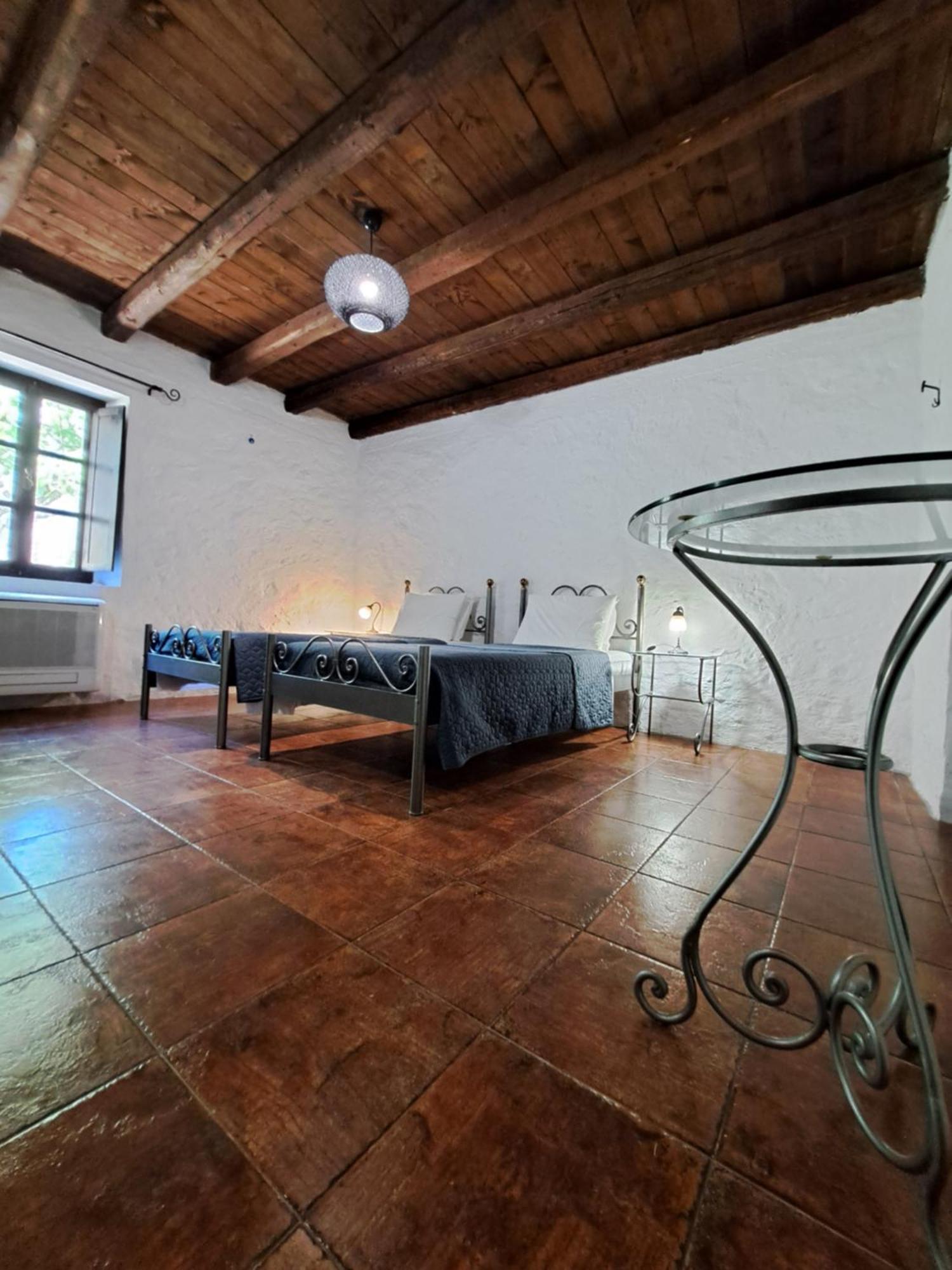 Tsivouli Accommodation Lithakia  Extérieur photo