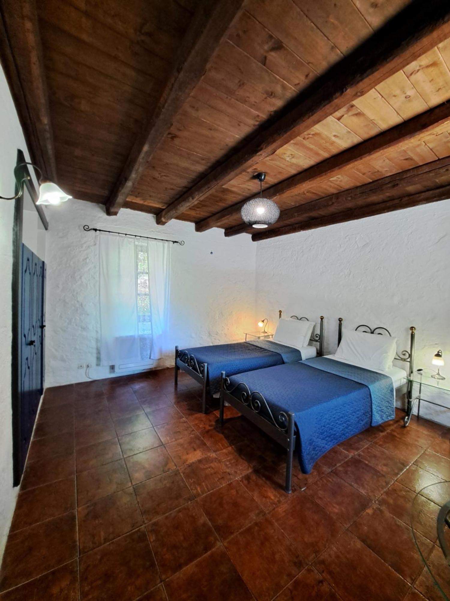 Tsivouli Accommodation Lithakia  Extérieur photo