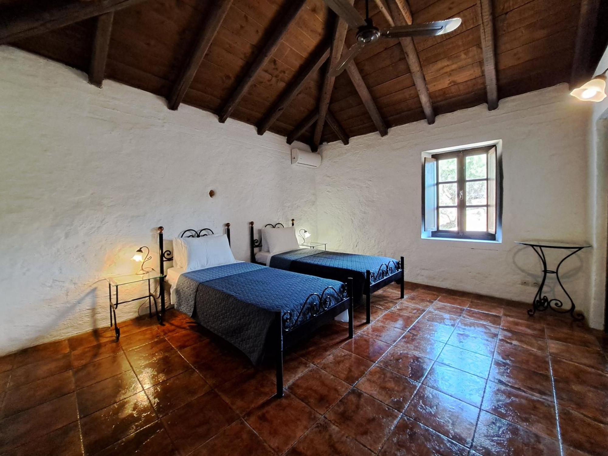 Tsivouli Accommodation Lithakia  Extérieur photo
