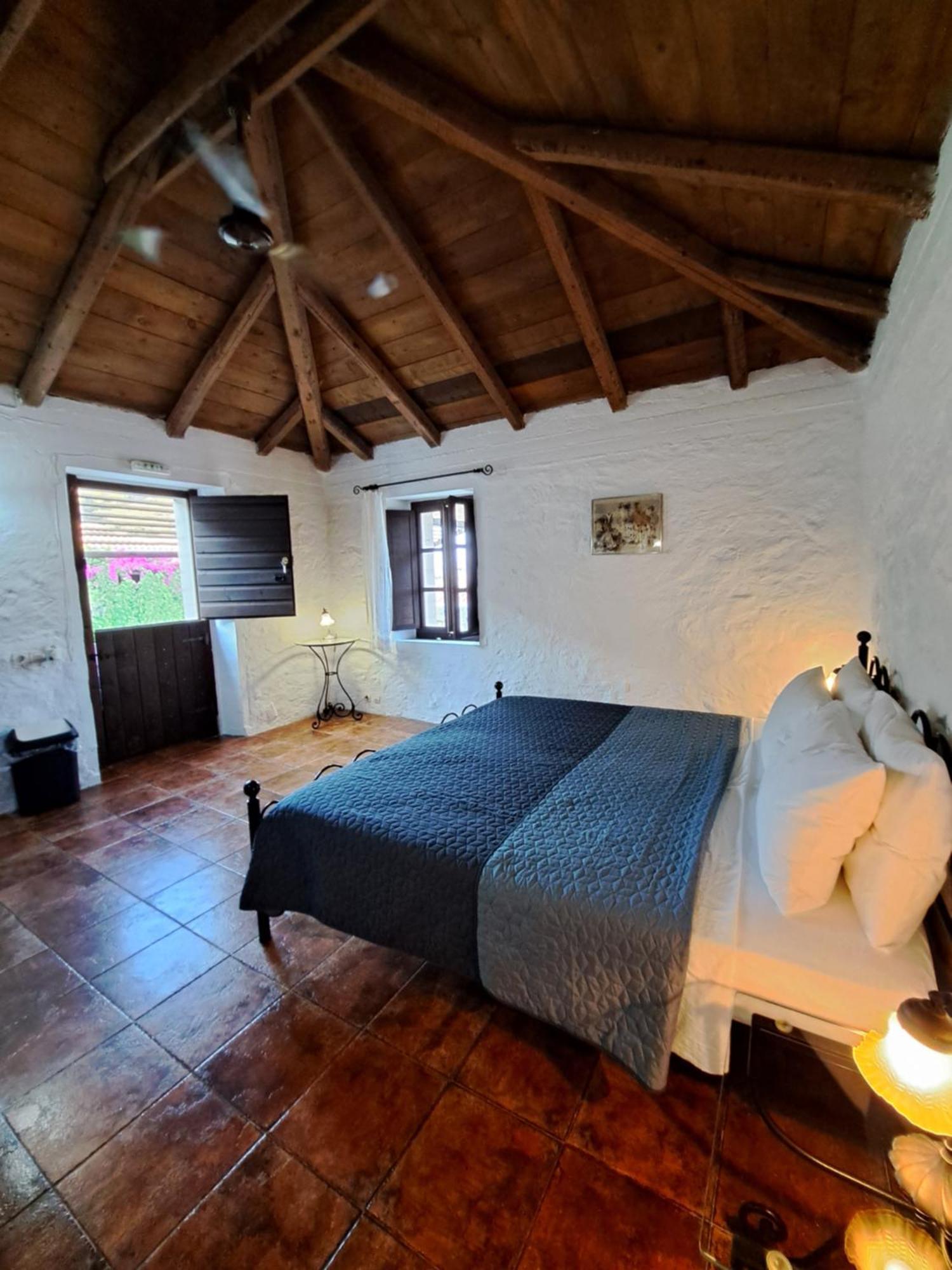 Tsivouli Accommodation Lithakia  Extérieur photo